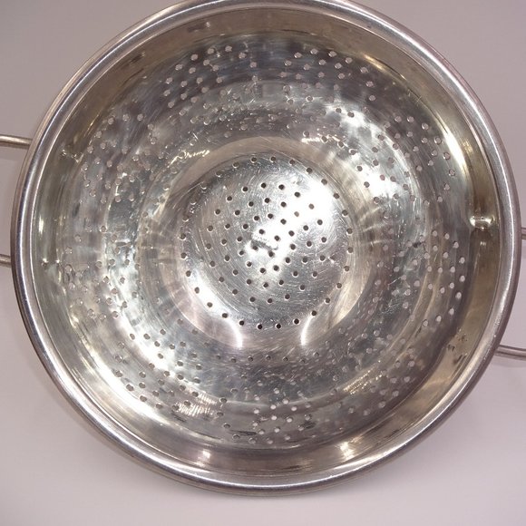 Large Innova 18-10 Stainless Steel Footed Food Strainer Colander Handles Korea - Picture 5 of 9